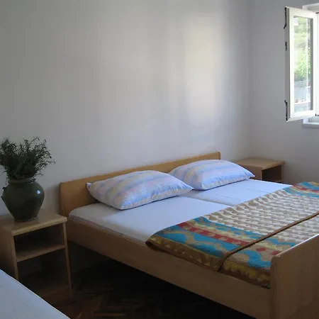Apartment Ljiljana
